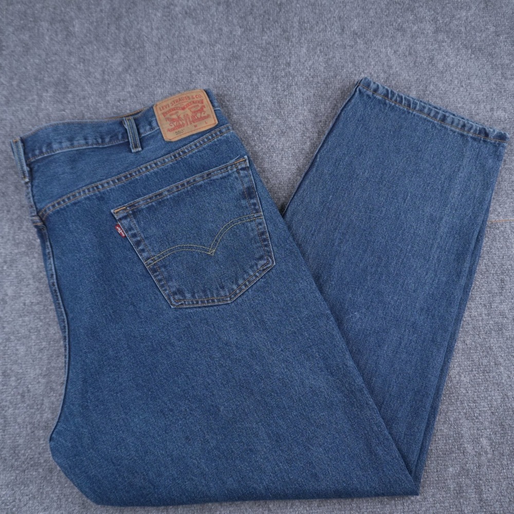 Levi's 550 Relaxed Fit Jeans Mens 46x32 Blue Medium Wash Tapered Leg Denim